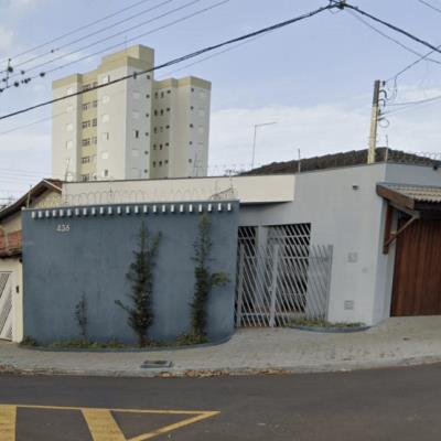 Imóvel Comercial 248,00m² – 5 salas e 2 vagas – Cidade Jardim São Carlos