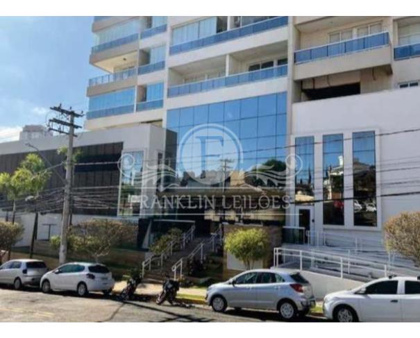 Foto de DIREITOS SOBRE O ESTACIONAMENTO 126 VAGAS - ED. NINE OFFICE BOUTIQUE - JUNDIAÍ