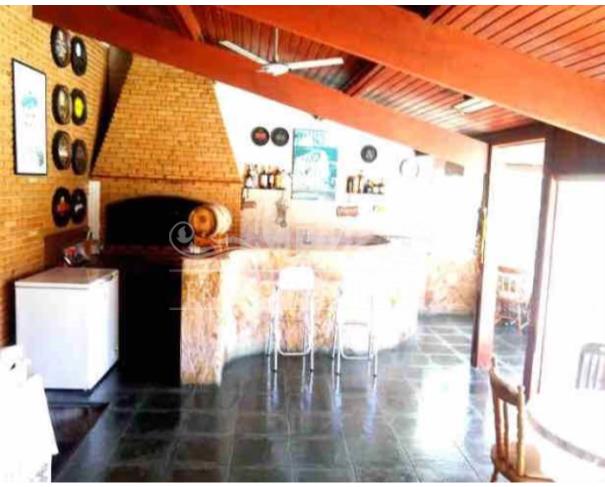 Foto de Casa 515,53m² 3 dorm sendo 1 suíte  - Centro - Piracaia