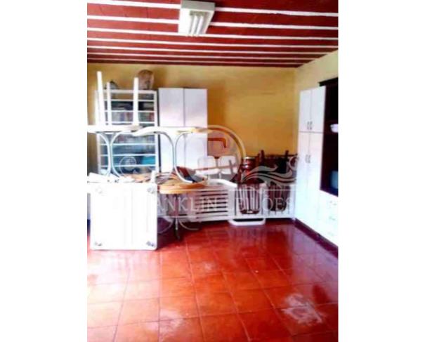 Foto de Casa 515,53m² 3 dorm sendo 1 suíte  - Centro - Piracaia