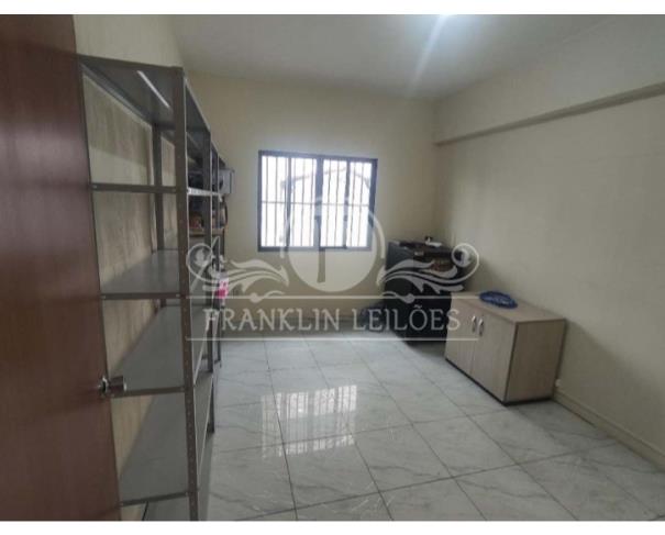 Foto de SOBRADO 3 PAVIMENTOS COMERCIAL 396,97M² - TABOÃO DA SERRA