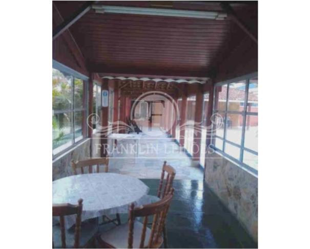 Foto de Casa 515,53m² 3 dorm sendo 1 suíte  - Centro - Piracaia