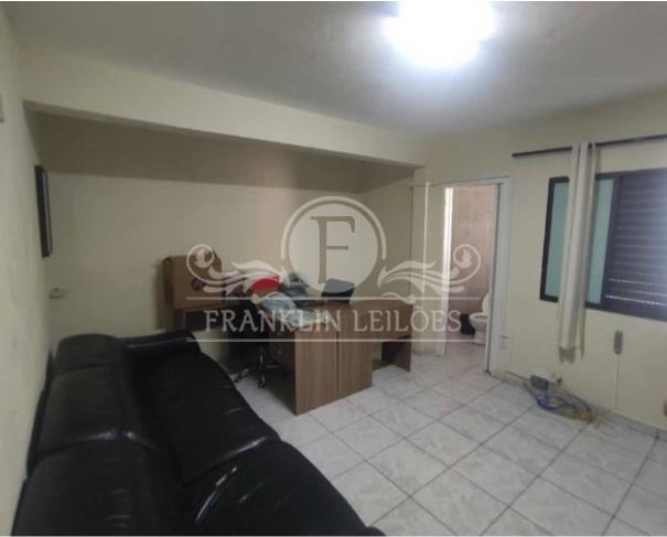 Foto de SOBRADO 3 PAVIMENTOS COMERCIAL 396,97M² - TABOÃO DA SERRA