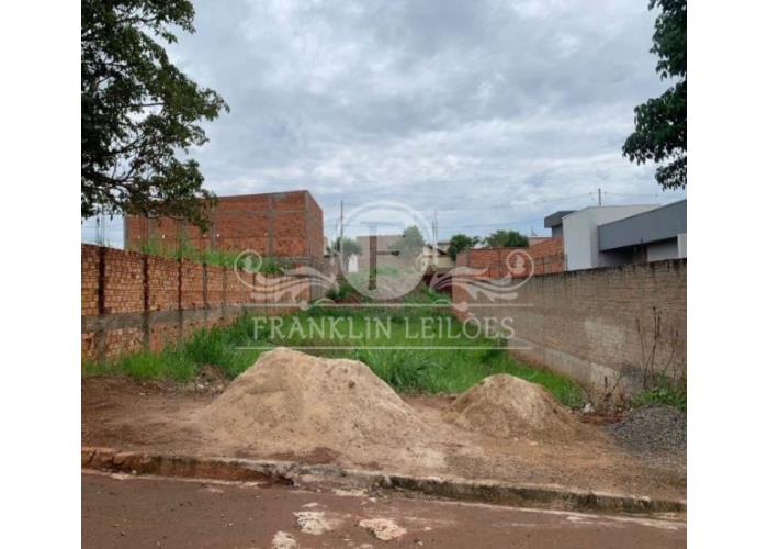 Imagem do imóvel Terrenos com 360m² - Residencial Ville de France -Ourinhos Terrenos com 360m² - Residencial Ville de France -Ourinhos
