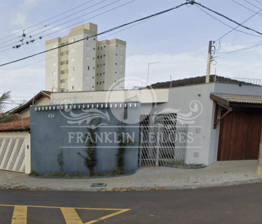 Foto de Imóvel Comercial 248,00m² - 5 salas e 2 vagas - Cidade Jardim São Carlos