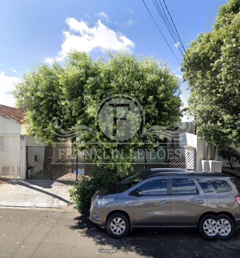 sa At: 460m² 2 dorm e edicula - Centro - Santa Fé do Sul Casa At: 460m² 2 dorm e edicula - Centro - Santa Fé do Sul, localizado em Santa Fé Do Sul - SP